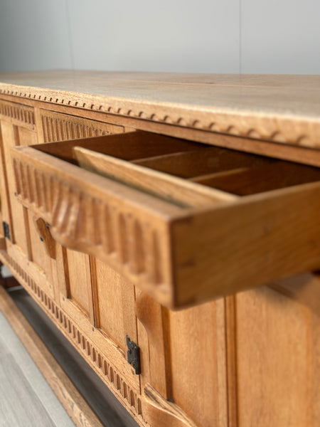 Rupert Griffiths Arts & Crafts English Oak long Sideboard