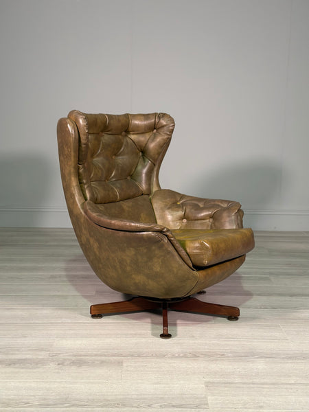 Mid 20th Century Danish Leather Egg Chair