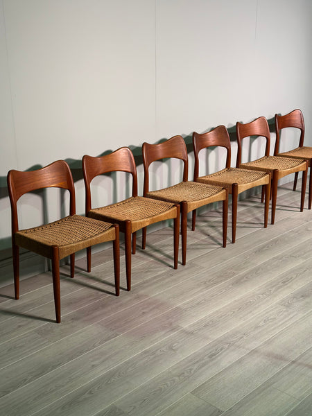 Set of 6 Danish Teak And Paper Cord Dining Chairs Designed By Arne Hovmand Olsen For Mogens Kold