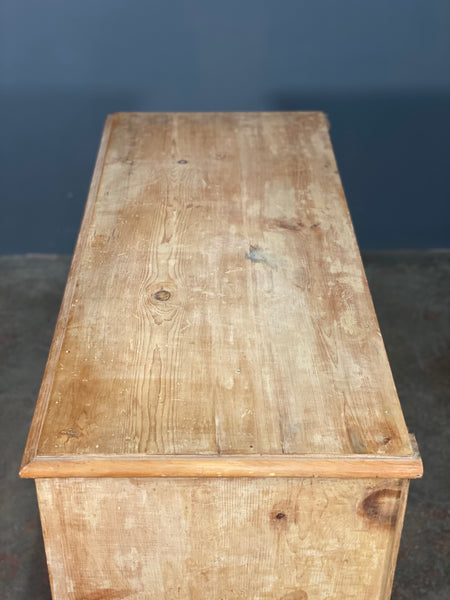 Victorian Pine Chest of Drawers