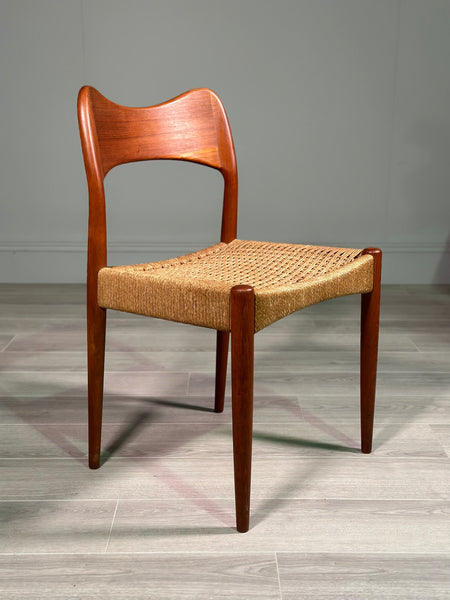 Set of 6 Danish Teak And Paper Cord Dining Chairs Designed By Arne Hovmand Olsen For Mogens Kold