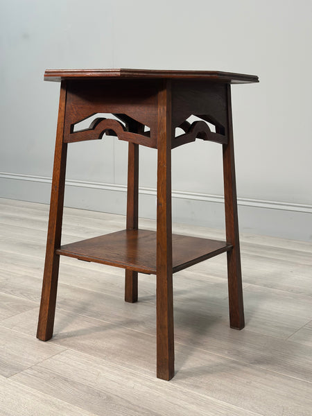 Arts And Crafts Oak Side Table c1910