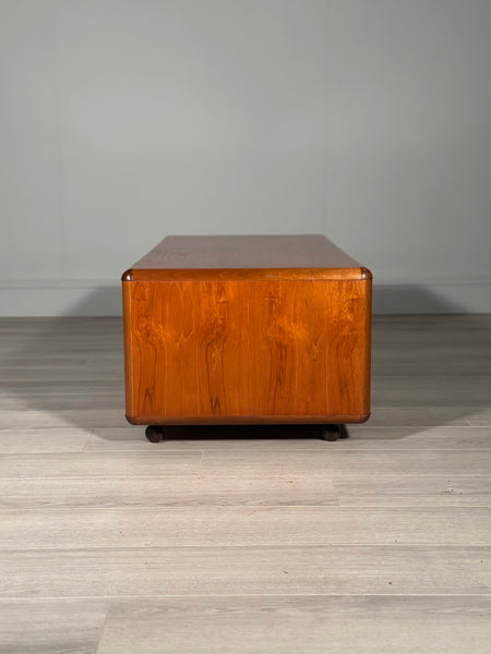 Large Double Sided Teak Coffee Table C.1980