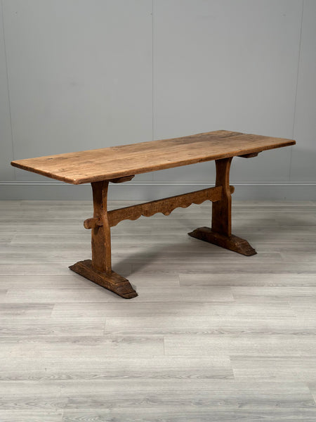 Early 19th Century Pine Dining Table