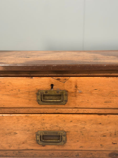 19th Century English Settle