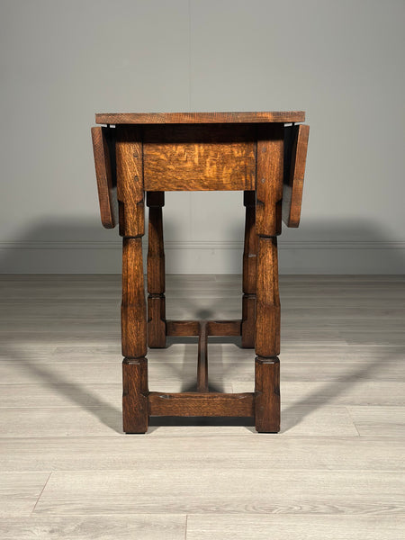 Cotswold Drop Leaf Swivel Oak Table C.1920