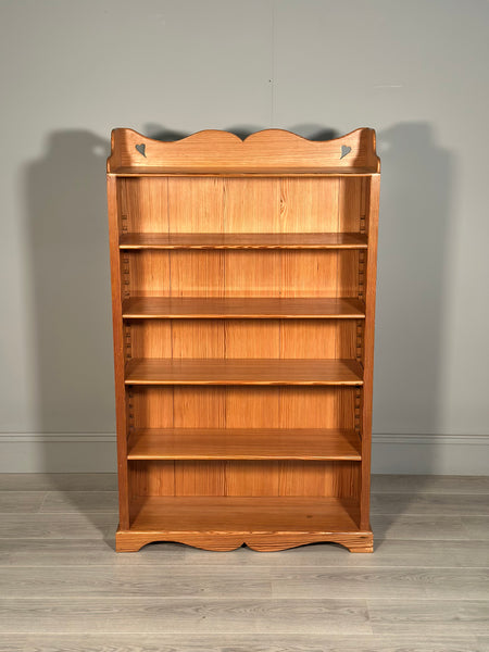 Arts And Crafts Pitch Pine Bookcase C.1900