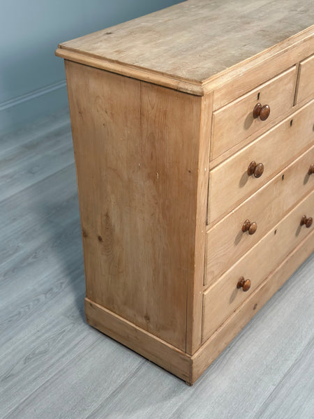 Antique Pine Chest of Drawers