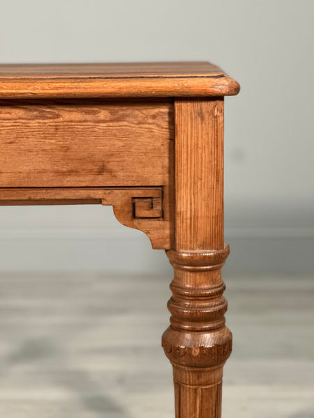 19th Century Aesthetic Movement Ash Table