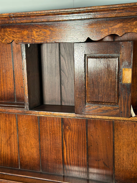 Oak Dresser By Titchmarsh & Goodwin