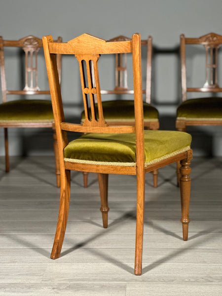 A Set Of 4 Satin Walnut Aesthetic Movement Dining Chairs c.1900