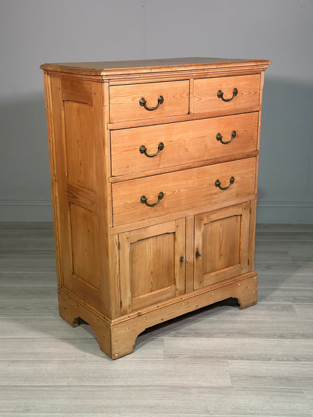 Early 19th Century Pine Linen Press