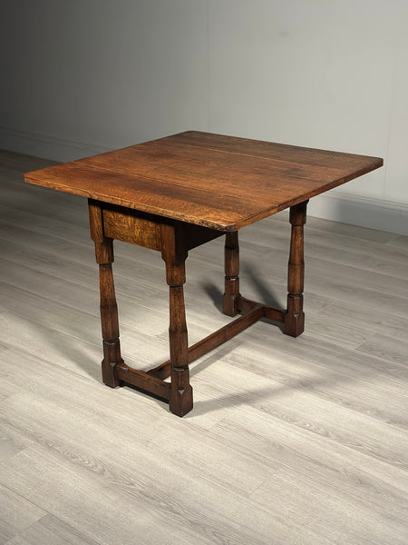 Cotswold Drop Leaf Swivel Oak Table C.1920