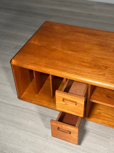 Large Double Sided Teak Coffee Table C.1980