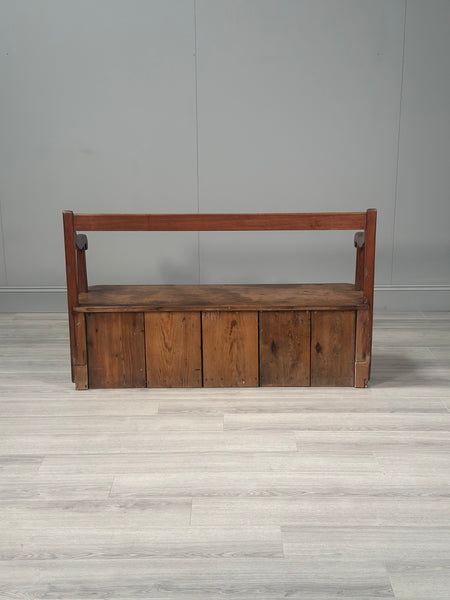 19th Century English Settle