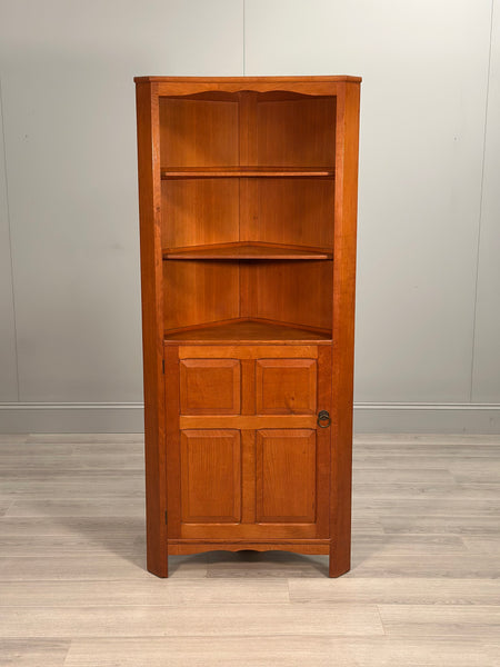 Arts & Crafts Oak Corner Cupboard By Arthur Reynolds