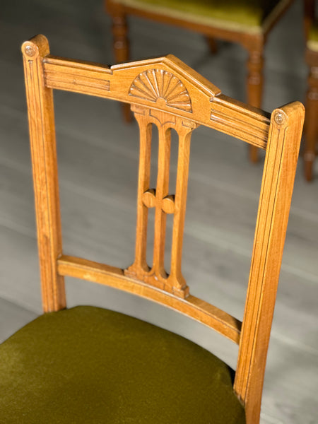 A Set Of 4 Satin Walnut Aesthetic Movement Dining Chairs c.1900