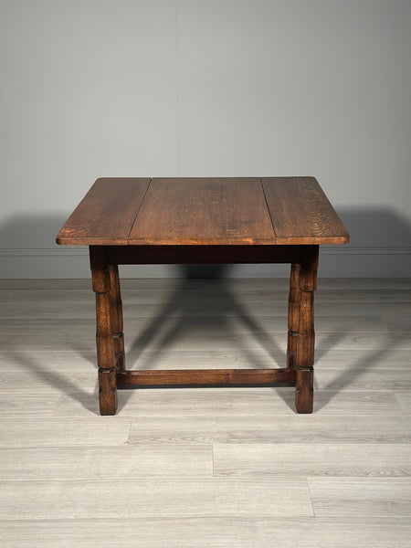 Cotswold Drop Leaf Swivel Oak Table C.1920