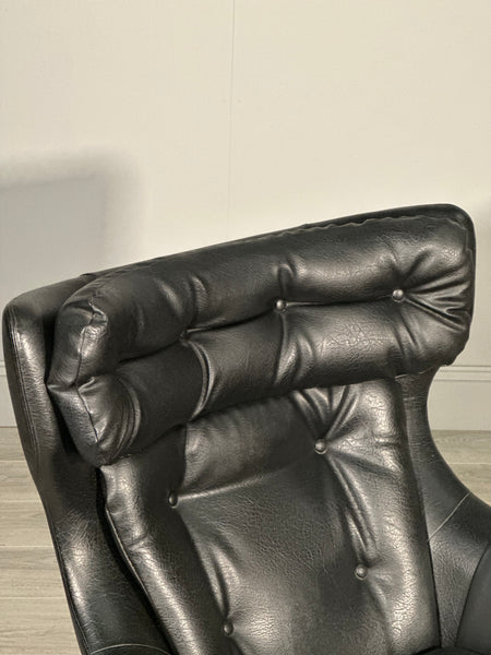 Parker Knoll Statesman Armchair C.1960