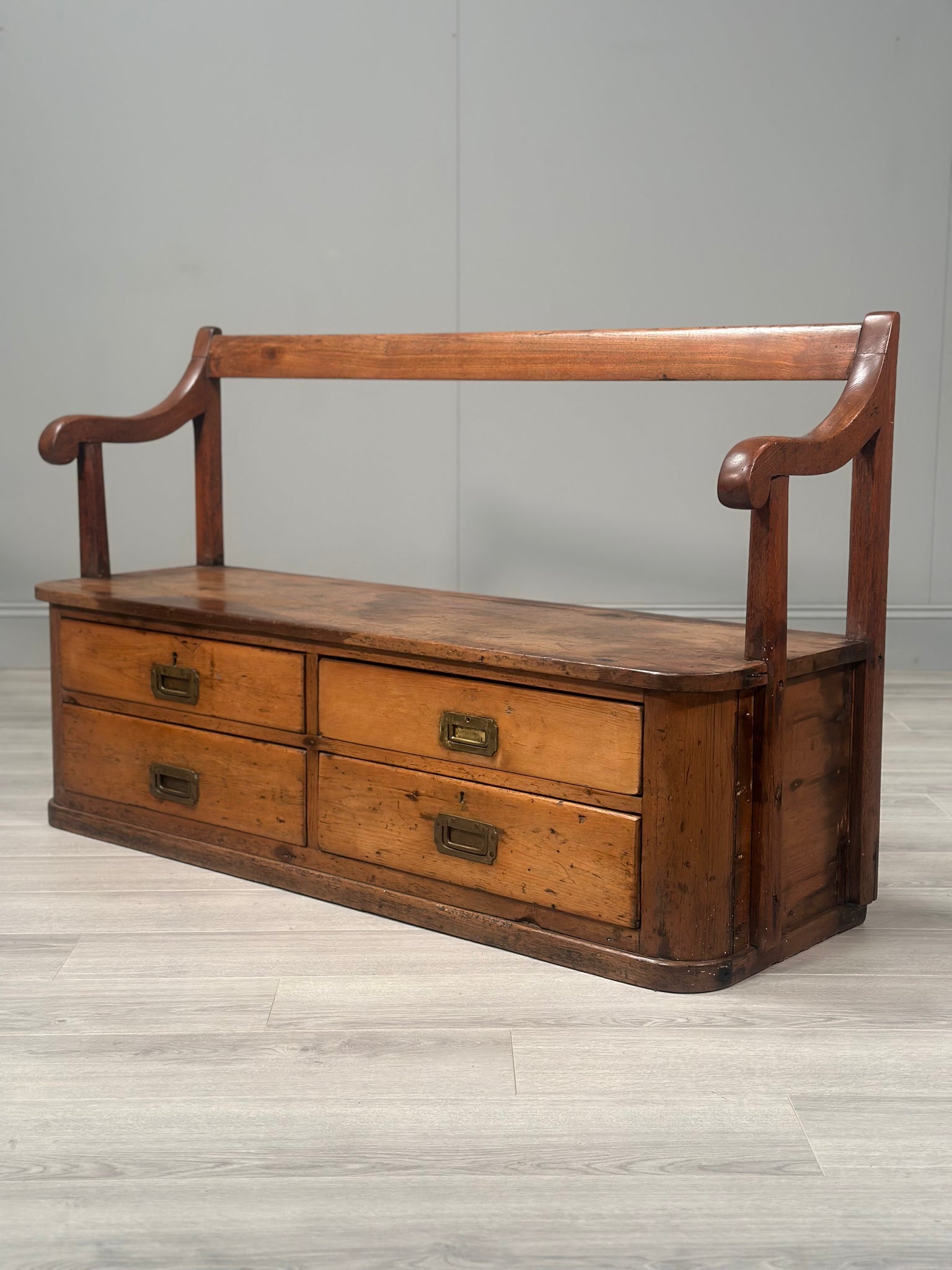 19th Century English Settle