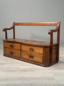 19th Century English Settle