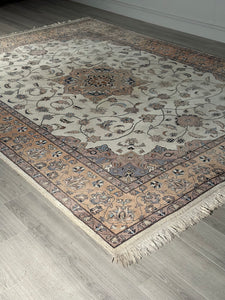 Large Vintage Country House Rug