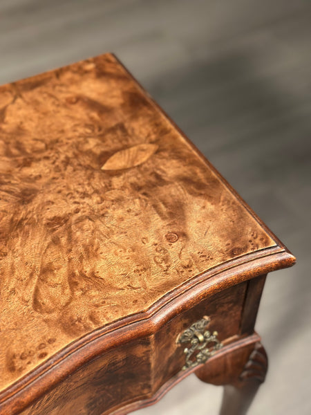 1920s Queen Anne Style Burr Walnut Side table