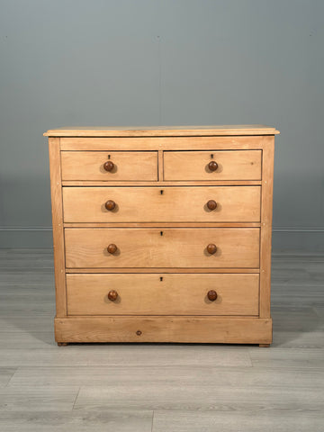 Antique Pine Chest of Drawers