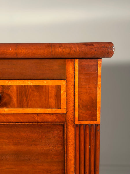 Large Antique Mahogany Chest Of Drawers C.1840