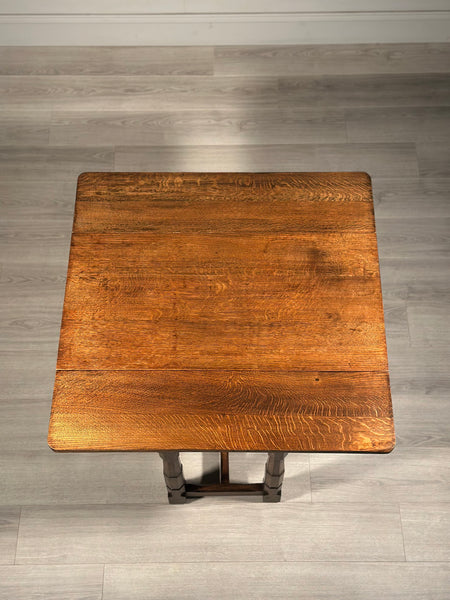 Cotswold Drop Leaf Swivel Oak Table C.1920