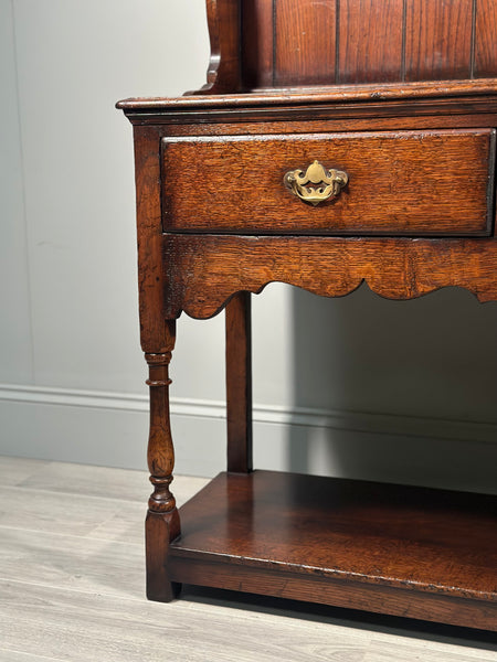 Oak Dresser By Titchmarsh & Goodwin