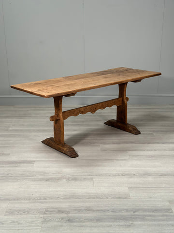 Early 19th Century Pine Dining Table