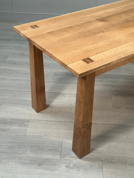 Arts And Crafts Style Oak Dining Table