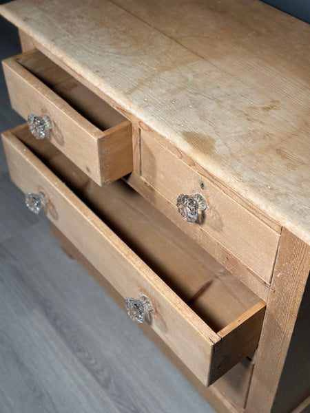 Small Antique Pine Chest Of Drawer’s