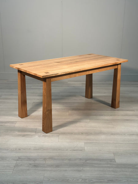 Arts And Crafts Style Oak Dining Table