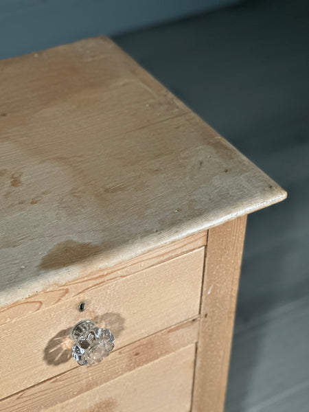 Small Antique Pine Chest Of Drawer’s