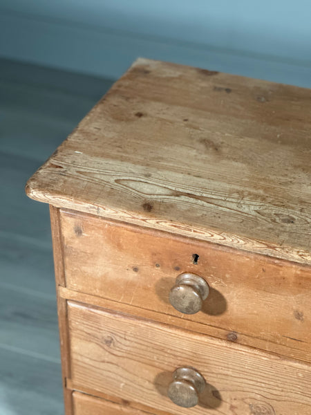 Victorian Pine Chest Of Drawers