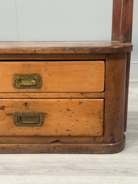 19th Century English Settle