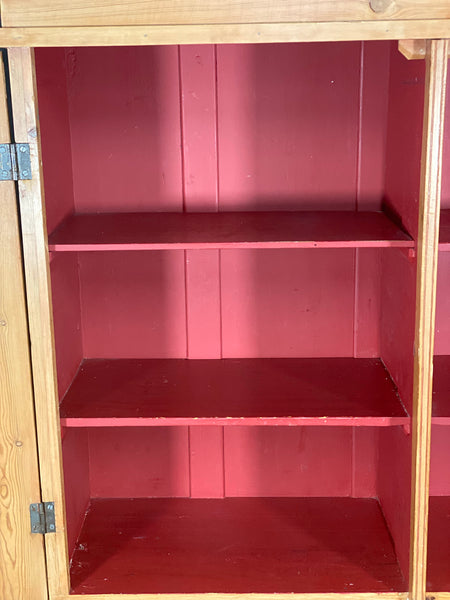Victorian Pine Linen Press