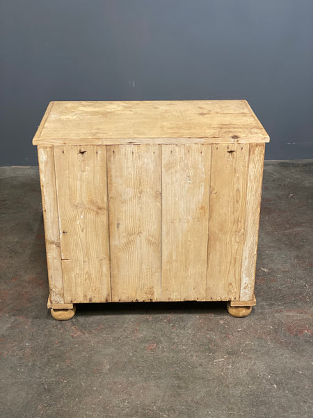 Small Victorian Pine Cupboard