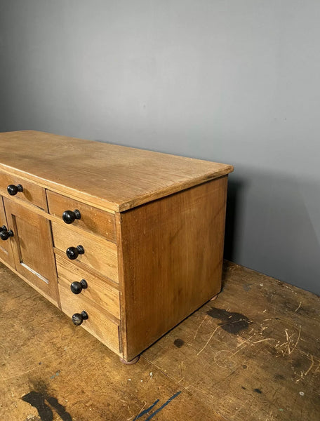 Early 20th Century Oak And Pine Counter Top Cabinet Drawers