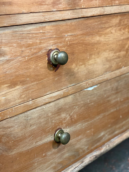 19th Century French Pine Chest Of Drawers