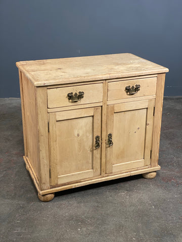 Small Victorian Pine Cupboard