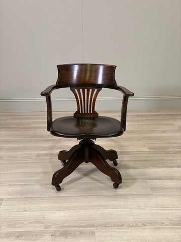 1920’s Oak Desk Chair