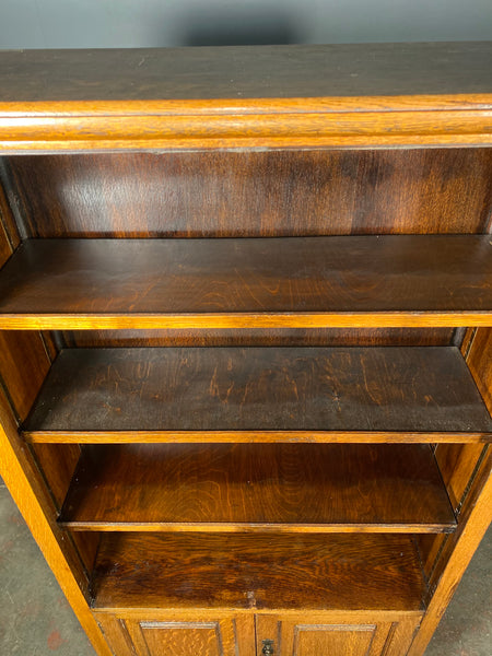 Early 20th Century Open Oak Bookcase On Cupboard