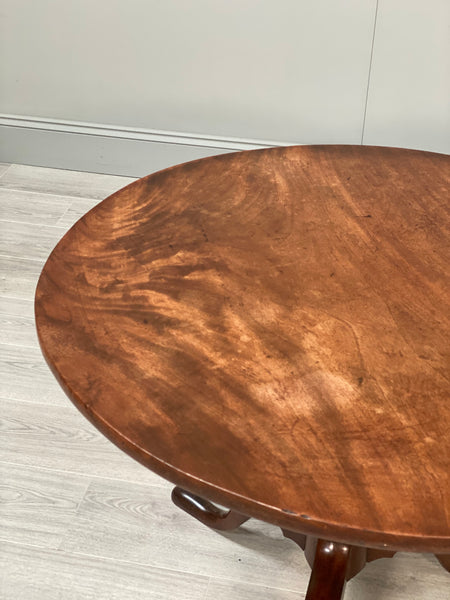 Antique Georgian Mahogany Tilt Top Table