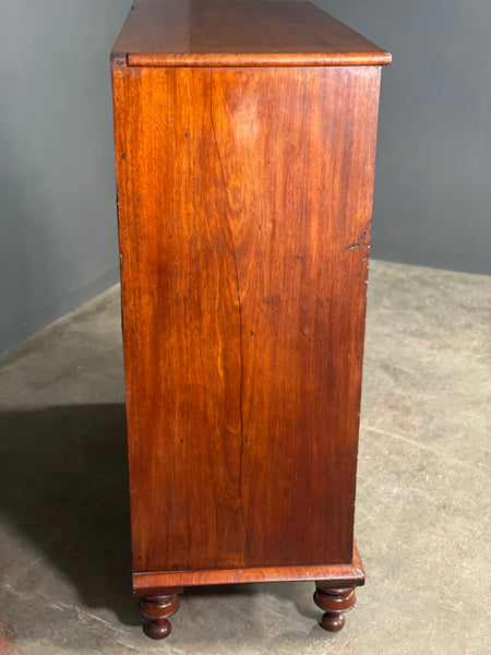 Large 19th Century Mahogany Chest Of Drawers With Secret Drawer