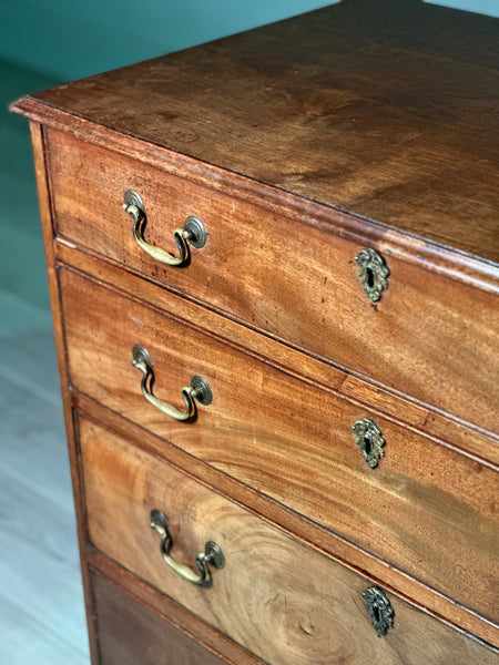 18th Century Georgian Chest Of Drawers