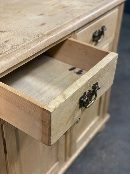 Small Victorian Pine Cupboard