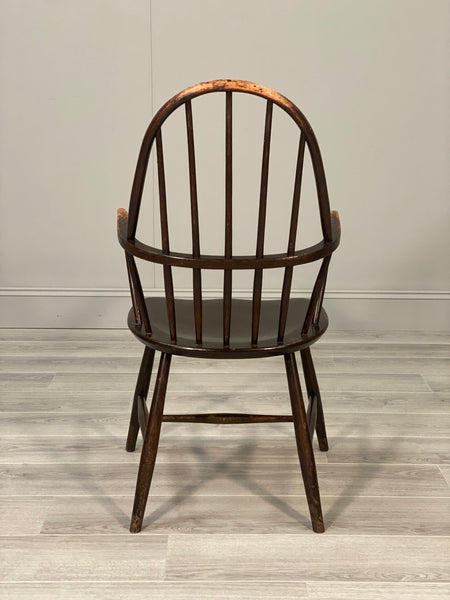 1920’s Windsor Chair In Original Finish